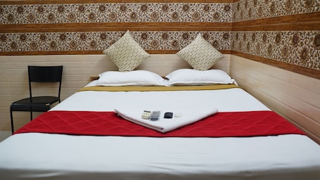 1 habitación y caja de seguridad en la habitación