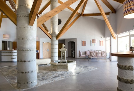 Lobby. Hôtel Du Village Catalan