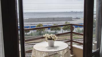 Chambre Double, 1 lit double, balcon, vue mer | Balcon