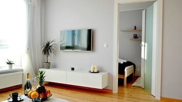 Classic Apartment | Desk, iron/ironing board, cots/infant beds, free WiFi