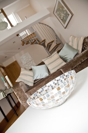 Luxury Apartment, 2 Bedrooms, Mezzanine | Living area | Flat-screen TV - Valley Park Studios (Harrogate)