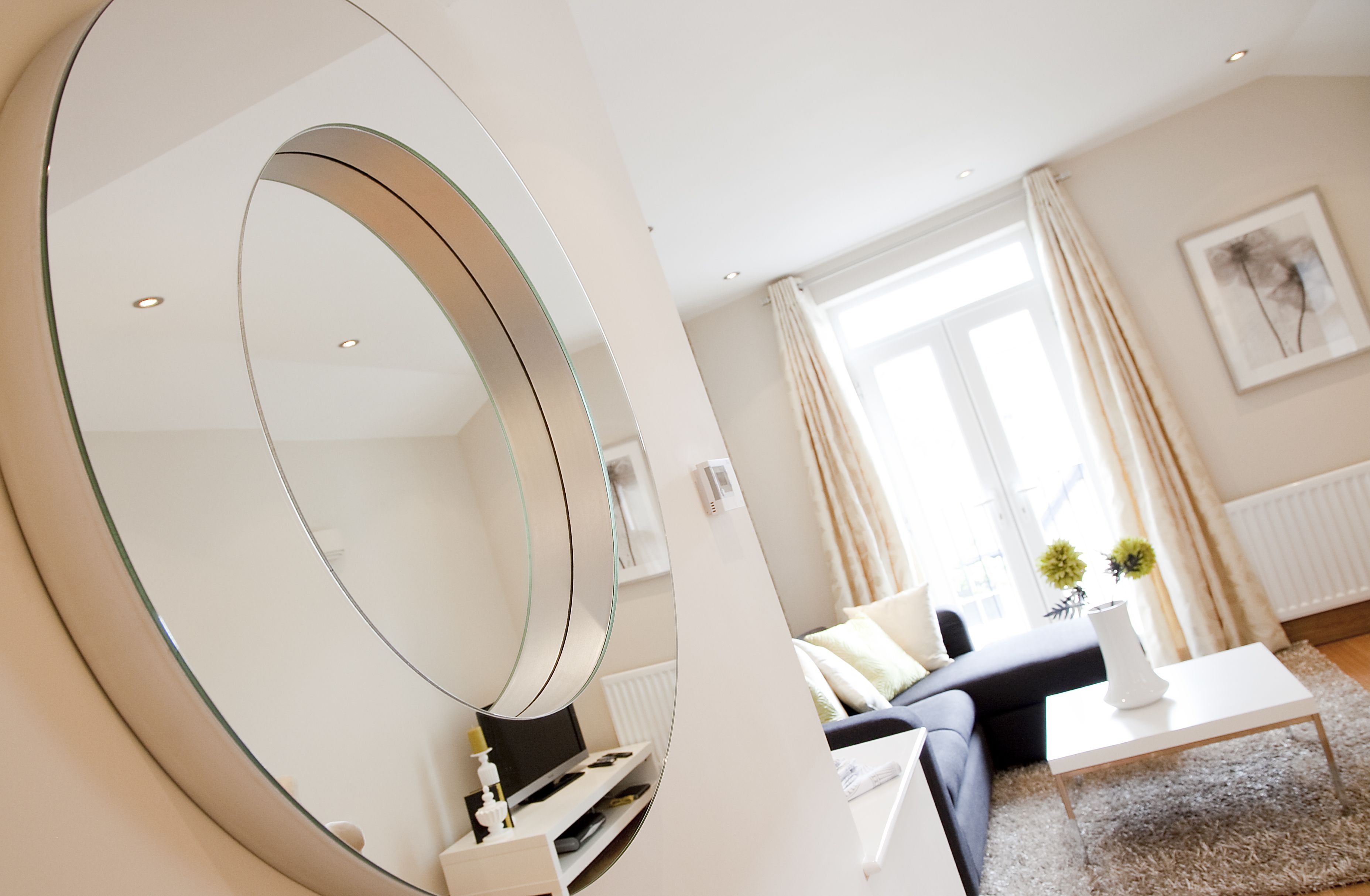 ラグジュアリー アパートメント 2 ベッドルーム | デスク、アイロン / アイロン台、ベビーベッド (無料)、可動式ベッド