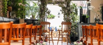 The Captain Cook Hotel