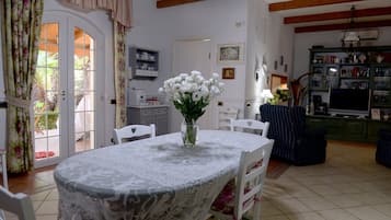 Televisión LED 32 pulgadas con canales de televisión digitales