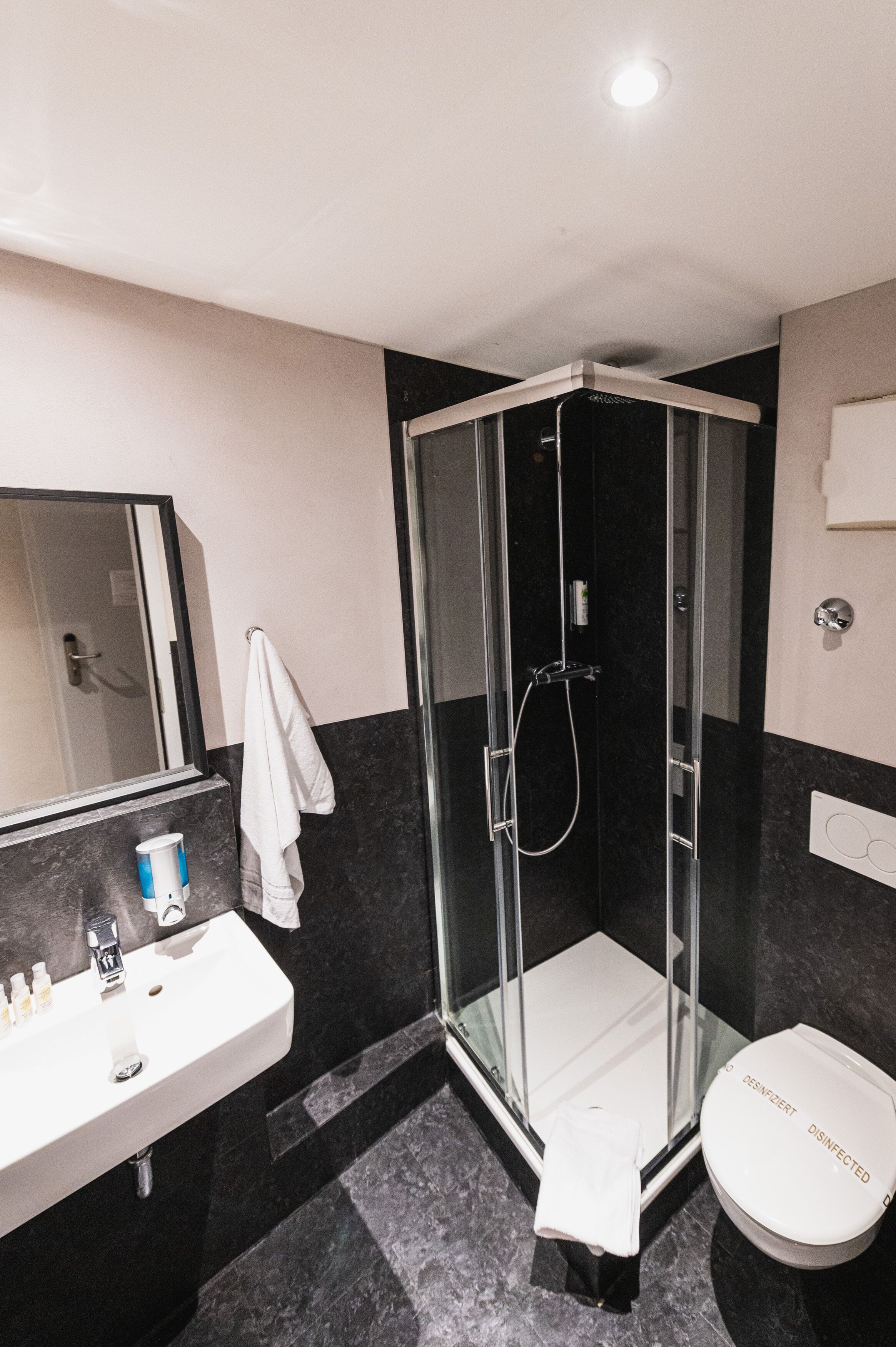 Foto - City Hotel Fellbach 24H CHECK-IN