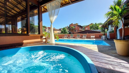 Outdoor pool, sun loungers