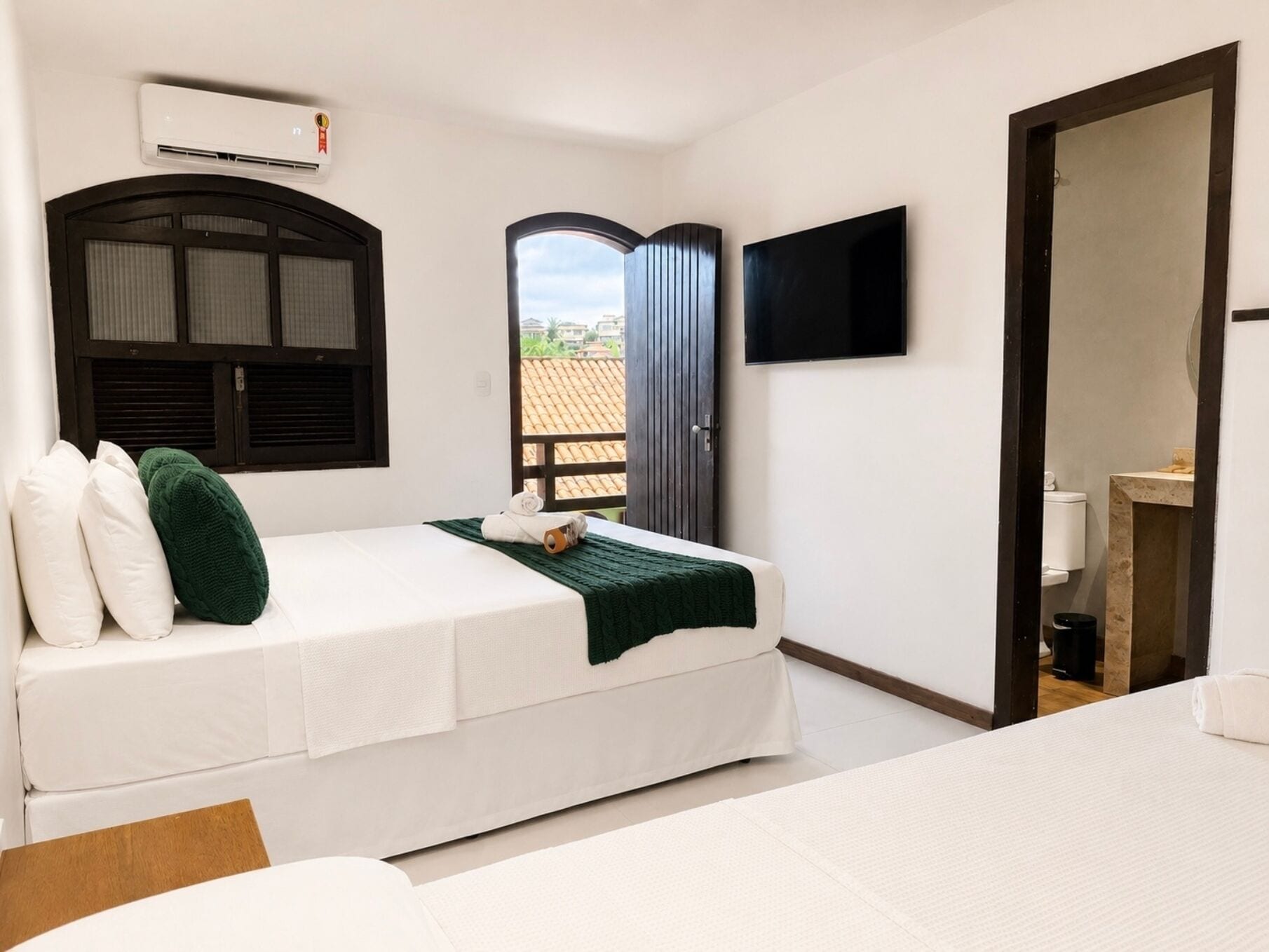 Habitación familiar | Minibar, wifi gratis y ropa de cama 