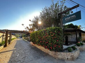 Front of property - Búzios Centro Hotel (Búzios)
