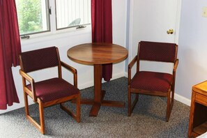 Restauration dans la chambre