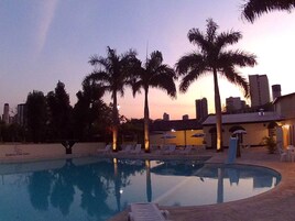 Piscina externa