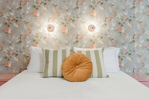 Room - España (Rome)