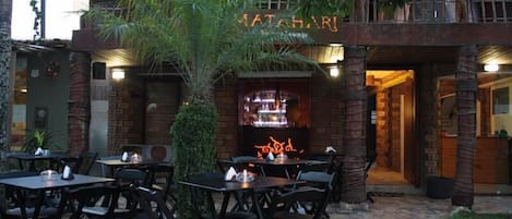 Gastro-pub