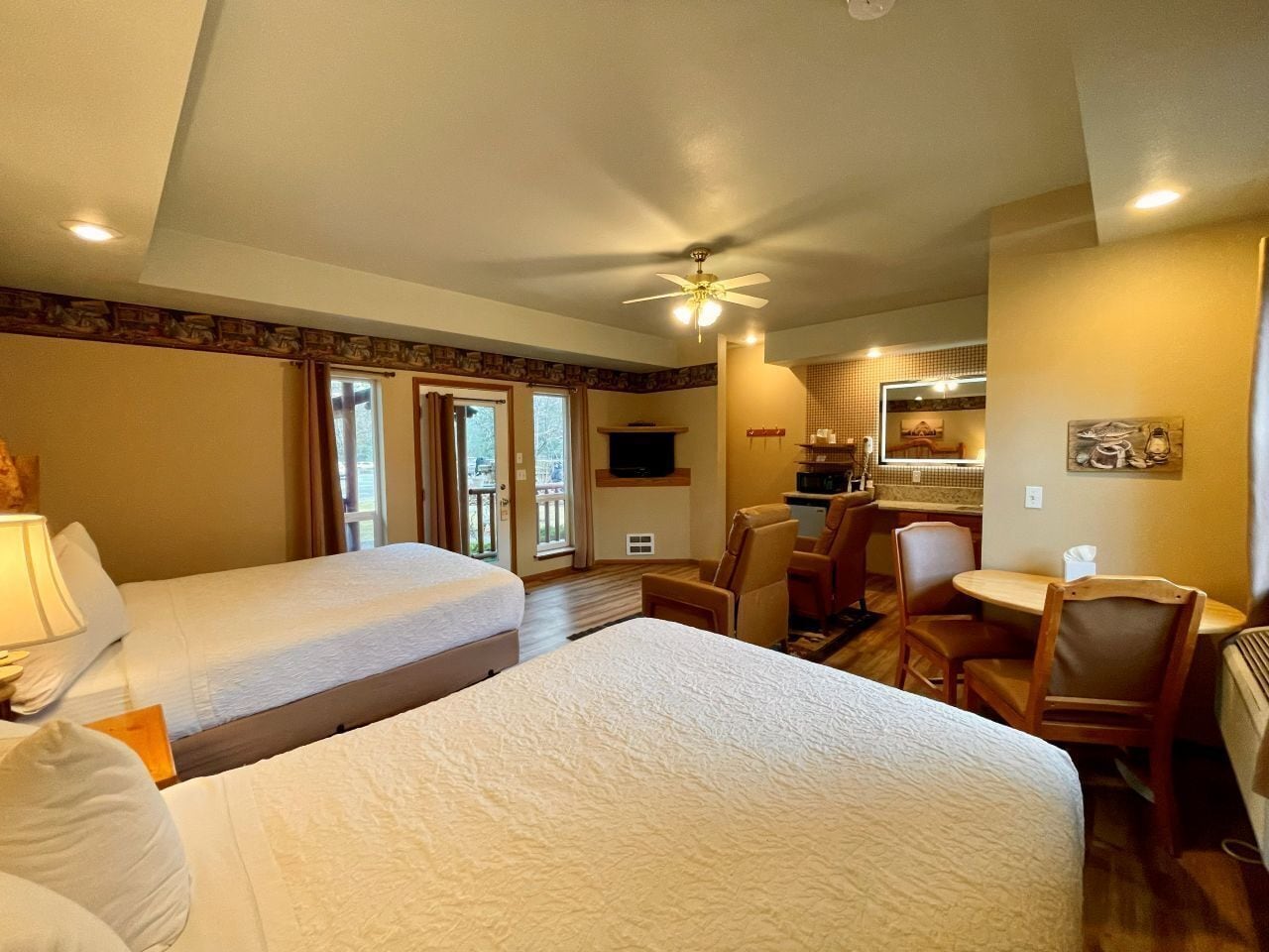 Standardværelse - 2 queensize-senge | Premium-sengetøj, individuelt design, individuel indretning