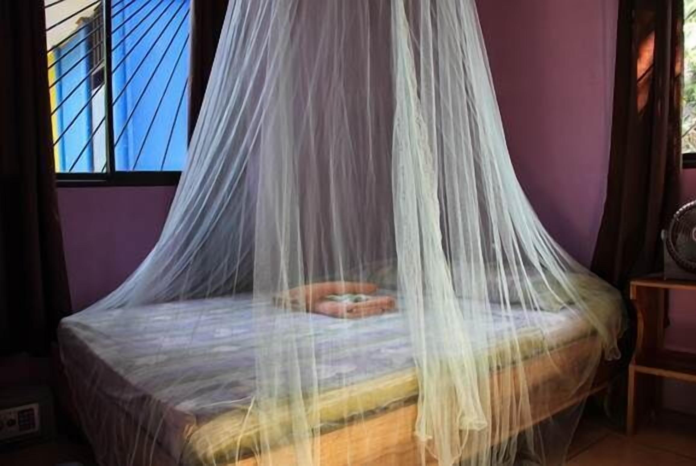 In-room safe, rollaway beds, free WiFi