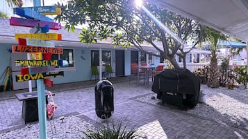 Grill-/Picknickplatz