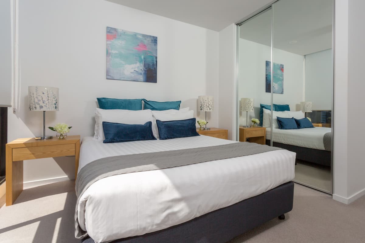 1 bedroom, premium bedding, pillow-top beds, soundproofing