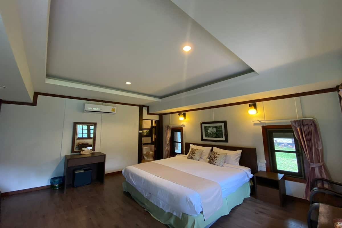 Villa, vista montagna | 1 camera, una scrivania, Wi-Fi gratuito, lenzuola