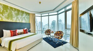 Neo Suite | City view