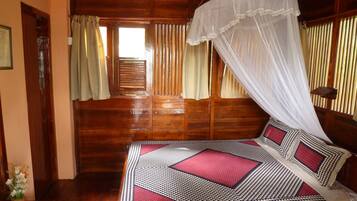 Classic Double Room with Bath