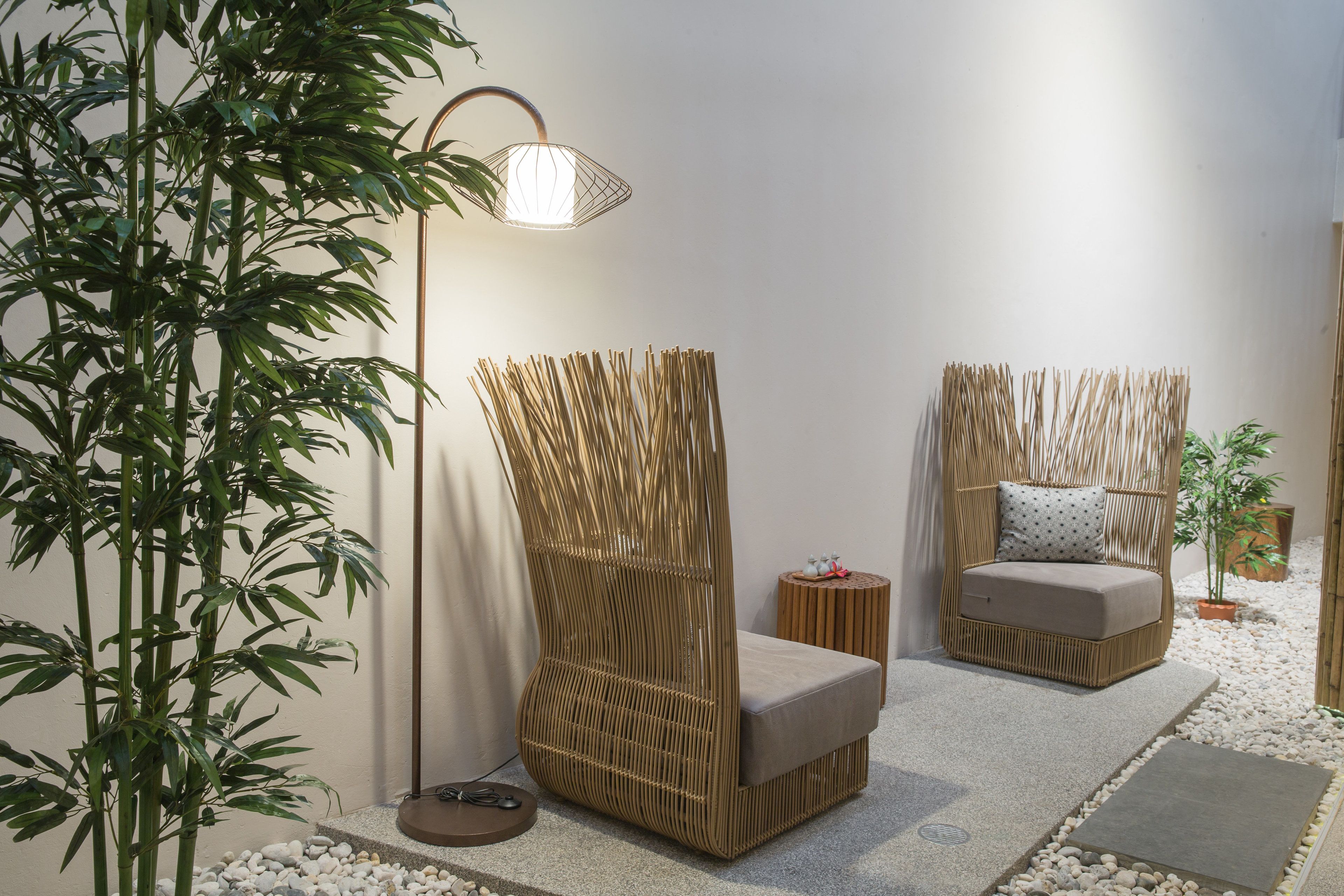 couples treatment room(s), sauna, hot tub, steam room, body treatments