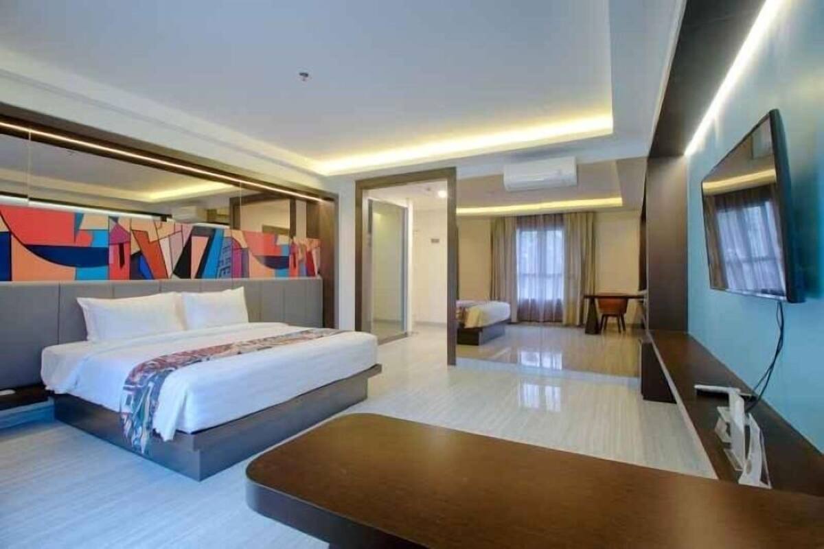 デラックス ルーム (Suite Room) | セーフティボックス (室内)、デスク、WiFi (無料)