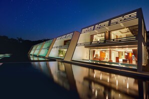 Front of property - evening/night - Aqua Samui Villas (Koh Samui)