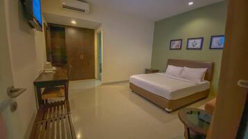 Egyptian cotton sheets, premium bedding, desk, iron/ironing board