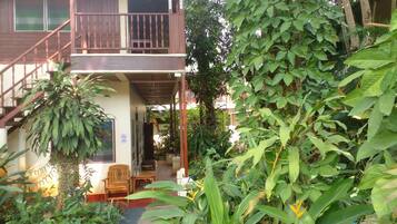 Wi-Fi gratuit, draps fournis