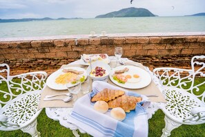 Breakfast meal - Royal Thai Villas Phuket (Rawai)