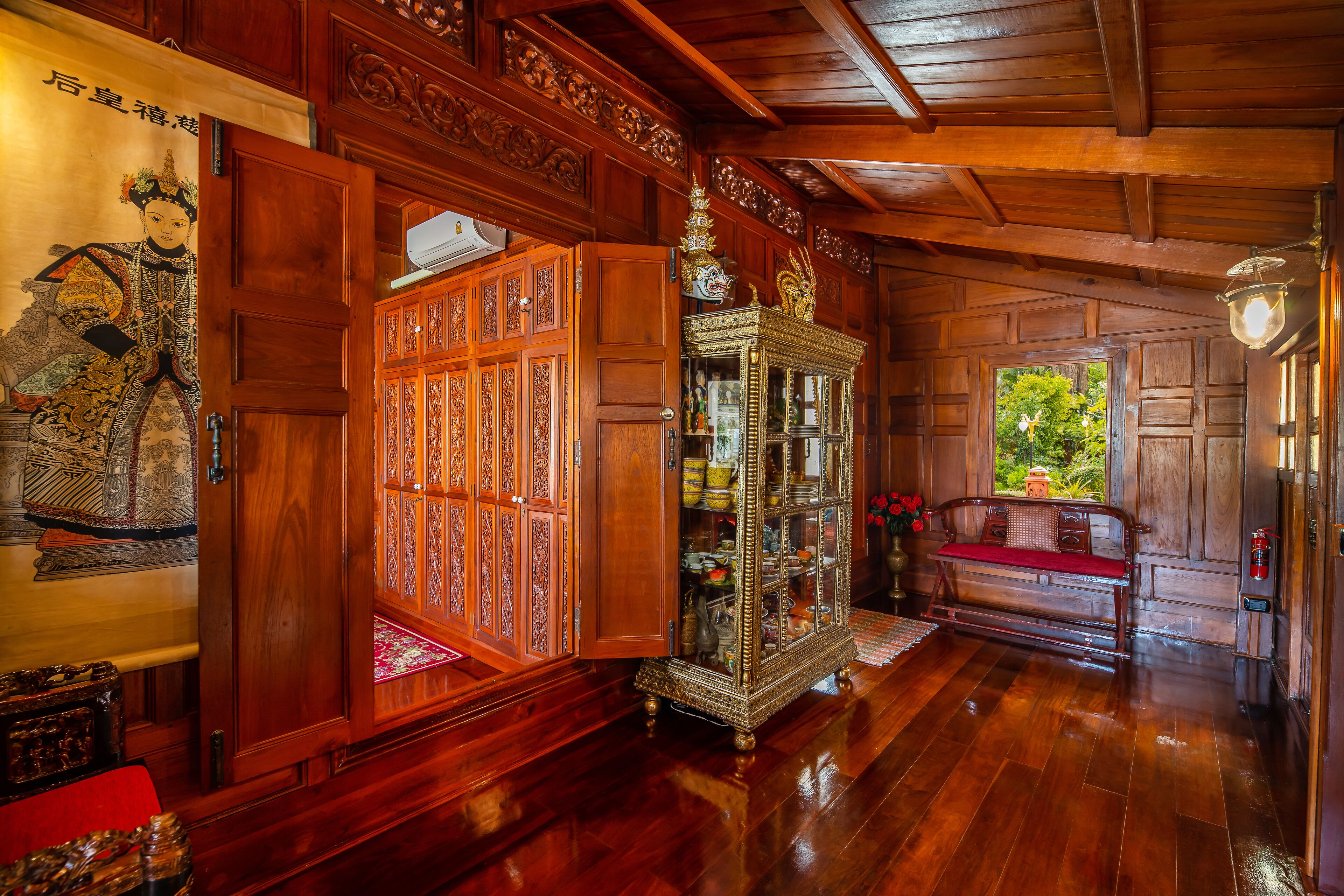 42-inch flat-screen tv with cable channels, tv, ipod dock