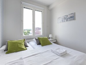Apartment, 2 Bedrooms, Sauna (Kivääritehtaankatu 5, Tourula) | 1 bedroom, individually decorated, individually furnished