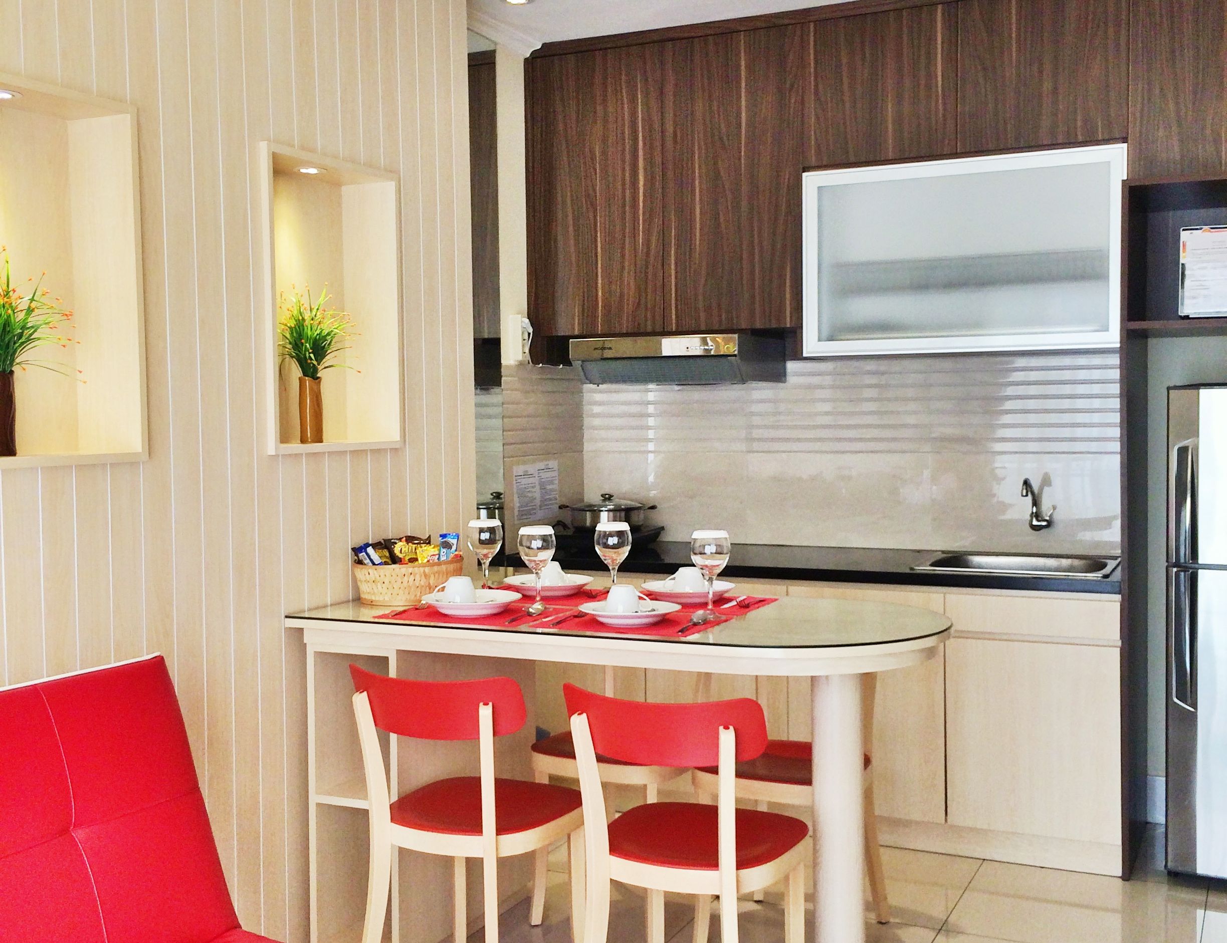 Apartment, 2 Bedrooms | 2 bedrooms, free minibar, in-room safe, desk