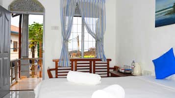 Standard Double Room | Desk, soundproofing, rollaway beds, free WiFi