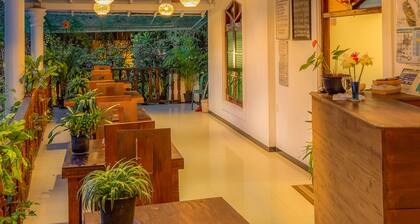 La Villa Guest House