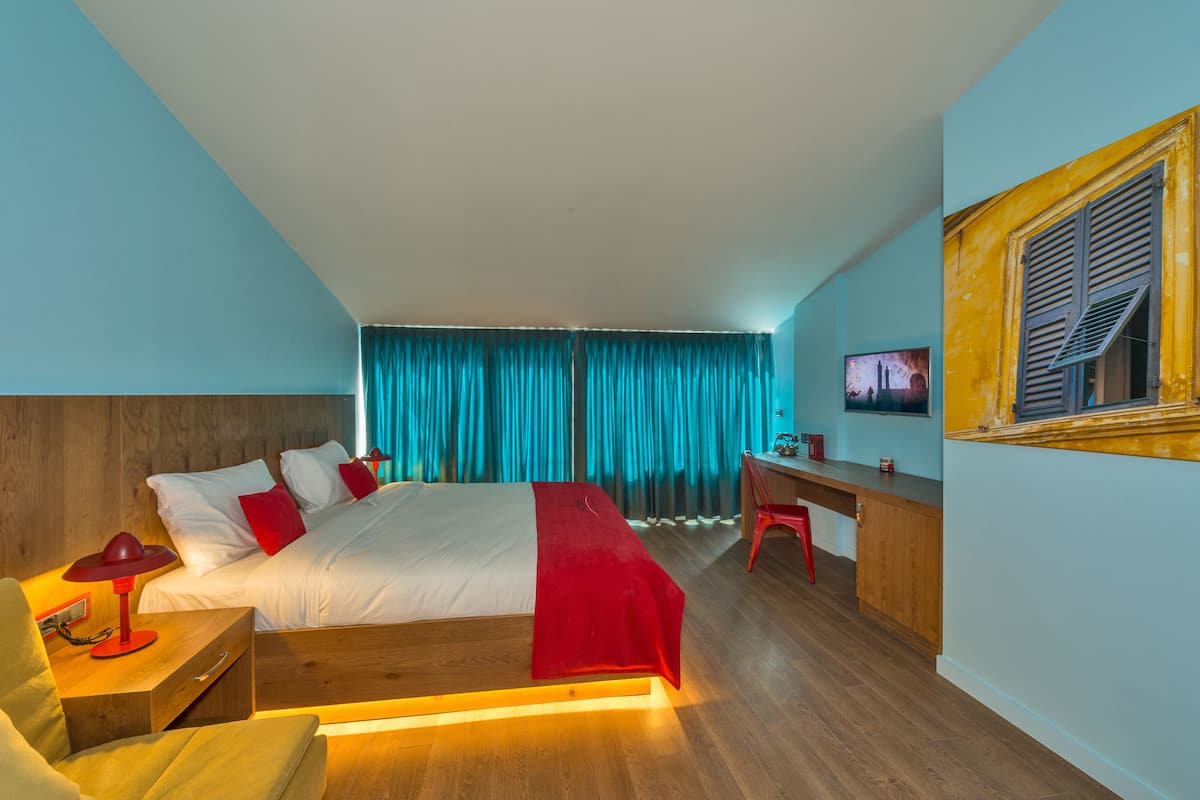 1 habitación, minibar, caja de seguridad en la habitación y escritorio