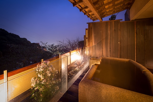 203 Hatsune, Ocean View | Terrace/patio