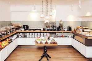 Daily continental breakfast (USD 25 per person)