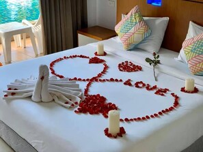 Skrivebord og wi-fi (inkludert)