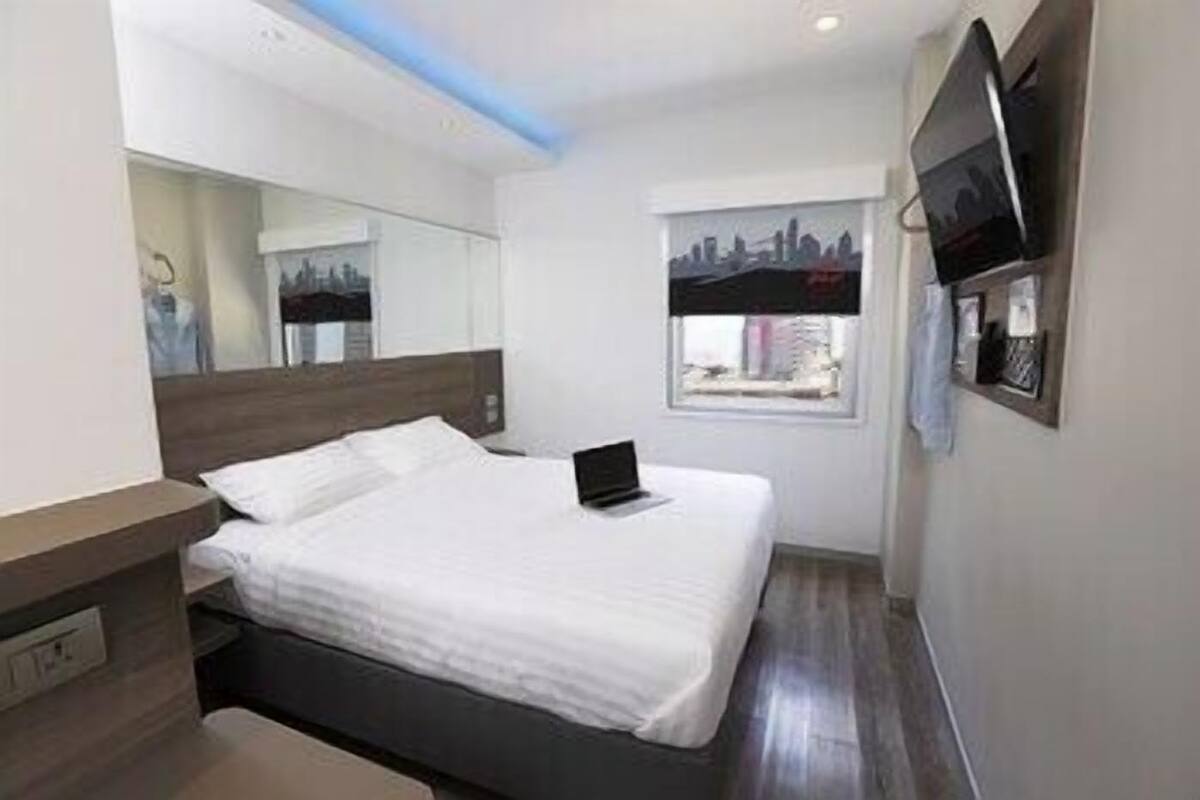 Caja de seguridad en la habitación, escritorio y wifi gratis