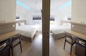 In-room safe, desk, free WiFi, bed sheets
