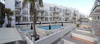 Arena Suites