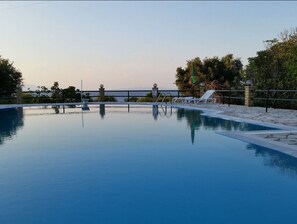 Outdoor pool - Sofia Apartments (Corfu)