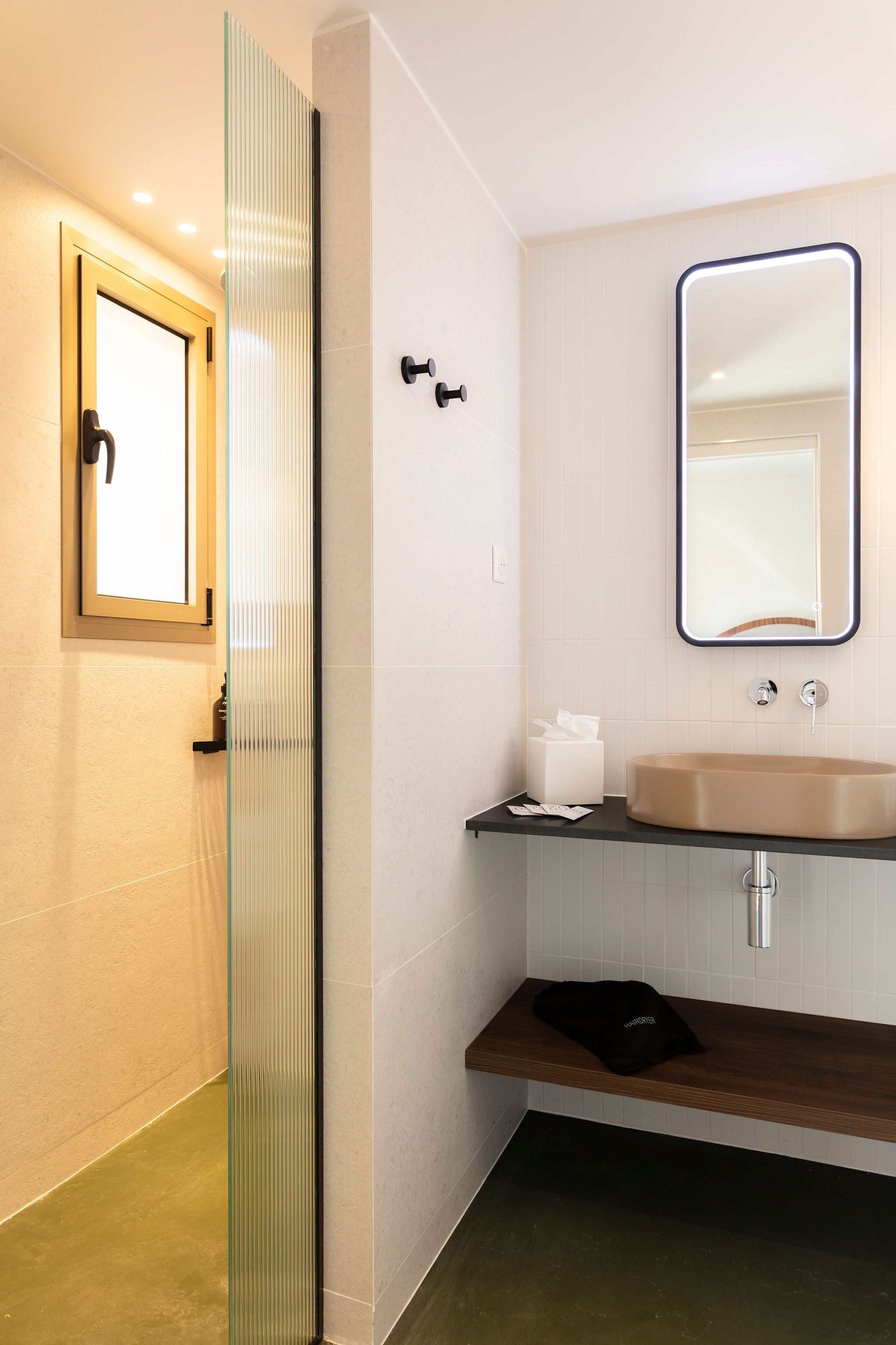 panoramic suite, terrace | bathroom | free toiletries, hair dryer, towels