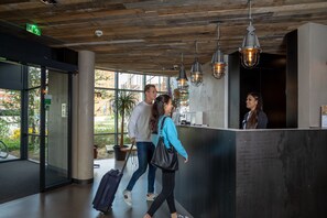 Reception - Urban Lodge Hotel (Amsterdam)