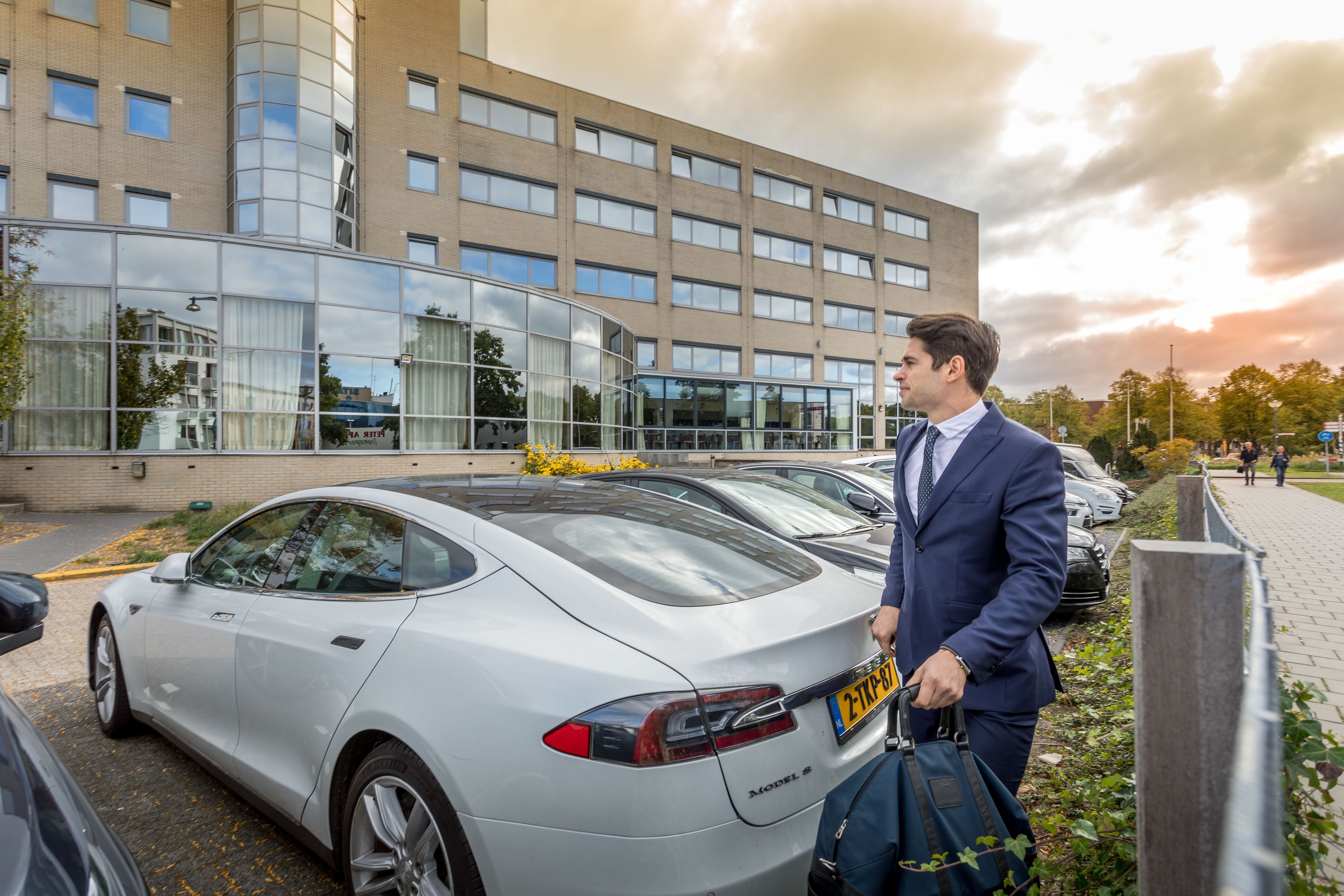 self-parking (surcharge) 17.50 per day