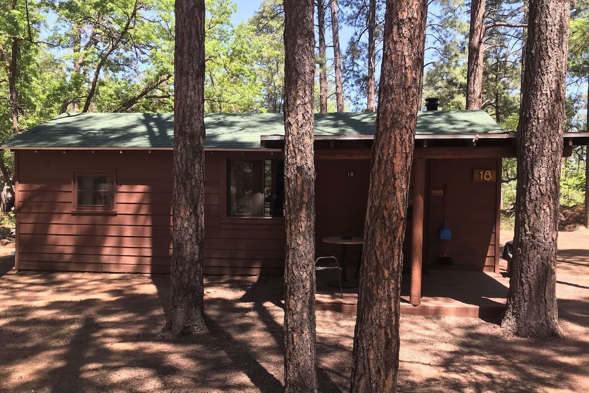 캐빈, 침실 1개 (Cabin 18) | 1 개의 침실, 각각 다른 스타일의 인테리어, 각각 다르게 가구 비치, 무료 WiFi