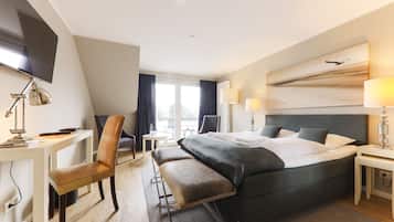 Double Room with south- facing balcony