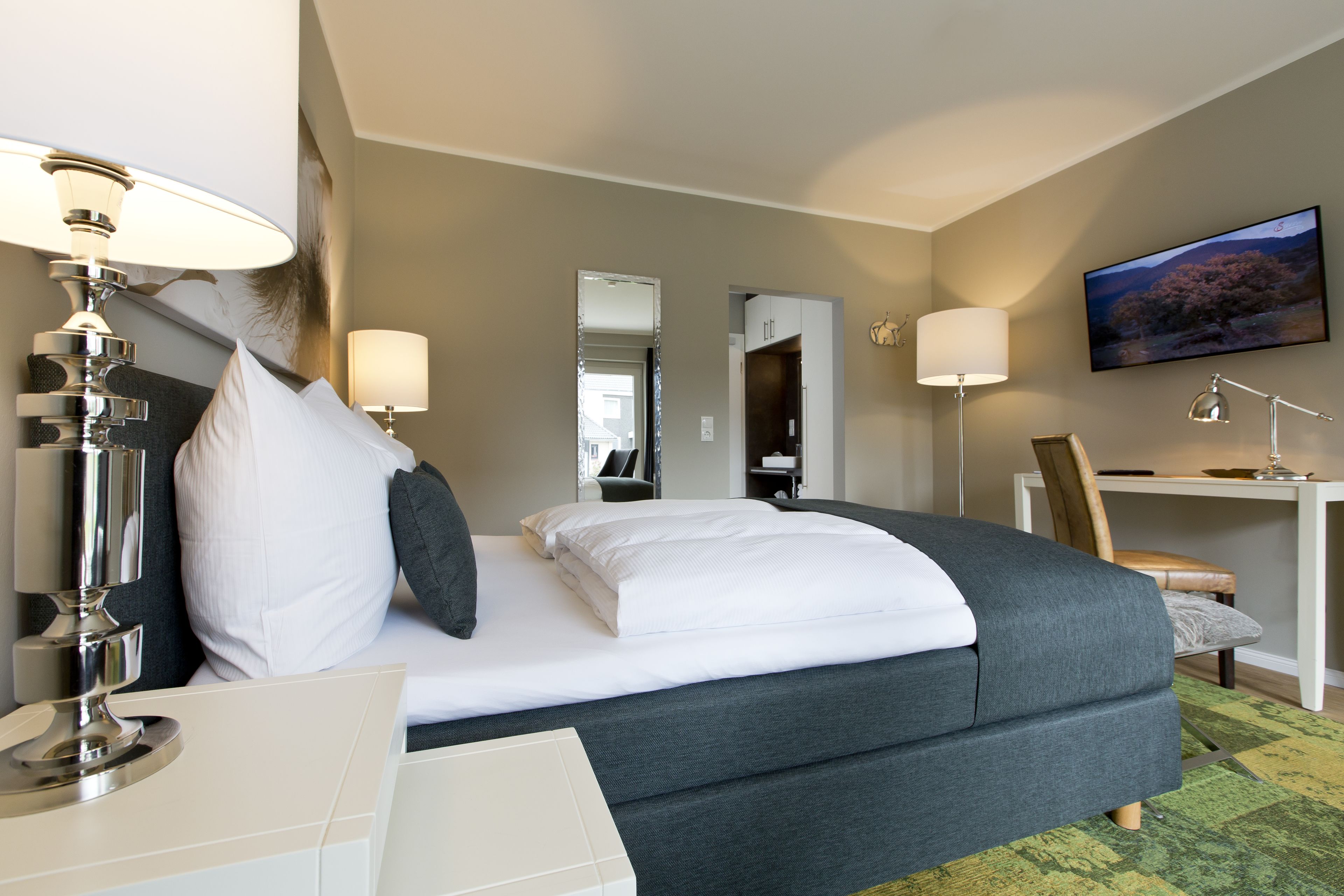 double room with south- facing terrace | 1 bedroom, premium bedding, individually decorated