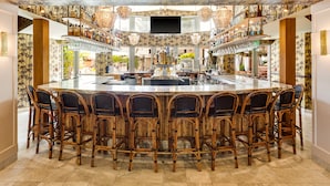 2 barer/lounger og lobbylounge