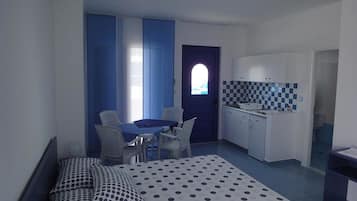 Premium bedding, in-room safe, soundproofing, iron/ironing board